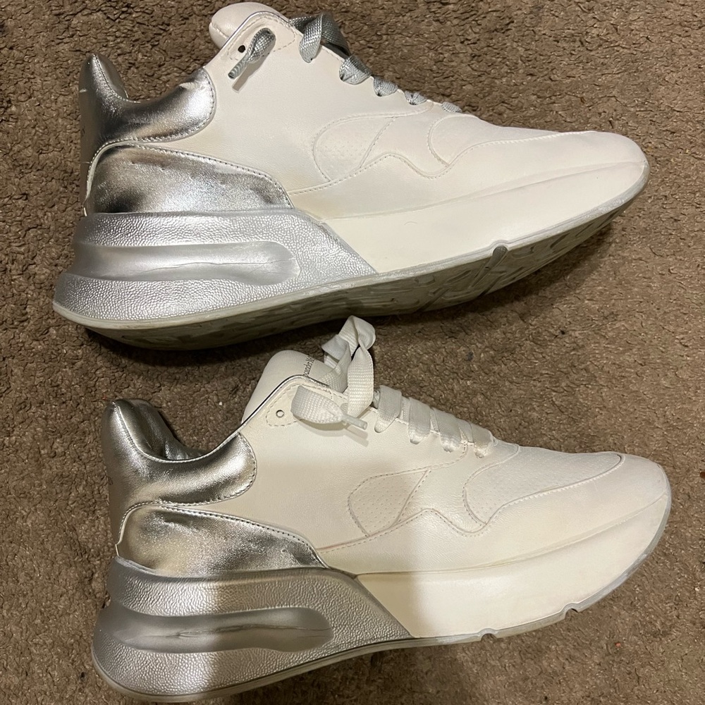 Alexander McQueen designer shoes sz 10.5 used.